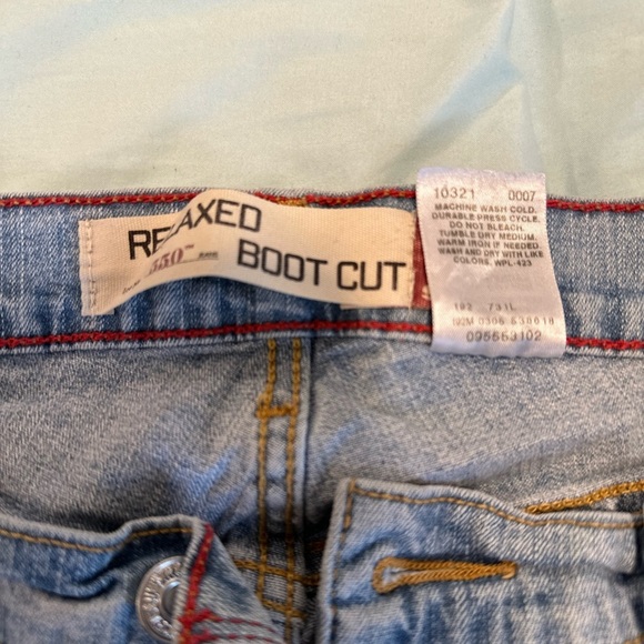 Vintage Levis 550 Jeans Women 18M Light Wash Blue Relaxed Bootcut Y2K. 5 pockets - Picture 6 of 12